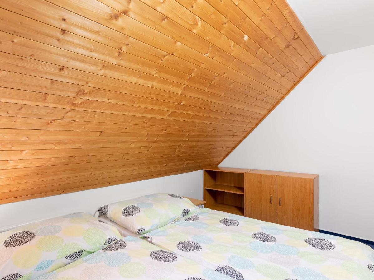 Holiday Home Holiday Hill 29 By Interhome Cista  外观 照片